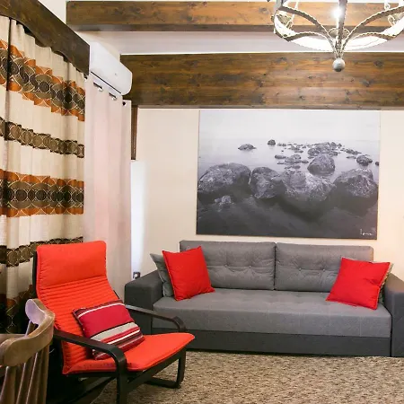 Spacious Next To Metro - Marousi Apartament *