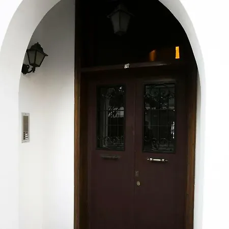 Spacious Next To Metro - Marousi Atena